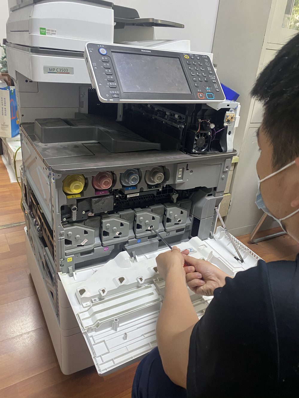 �F(xi��n)����Ƭ